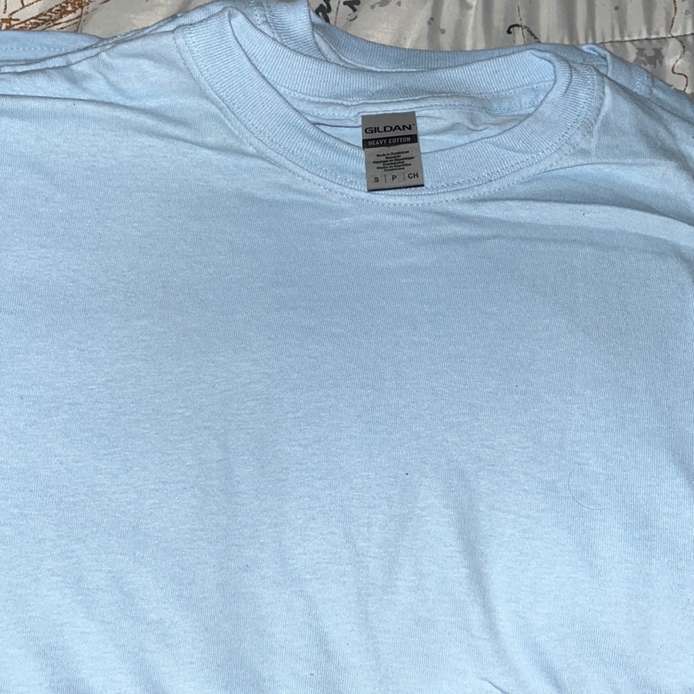 Gildan brand new blue shirts